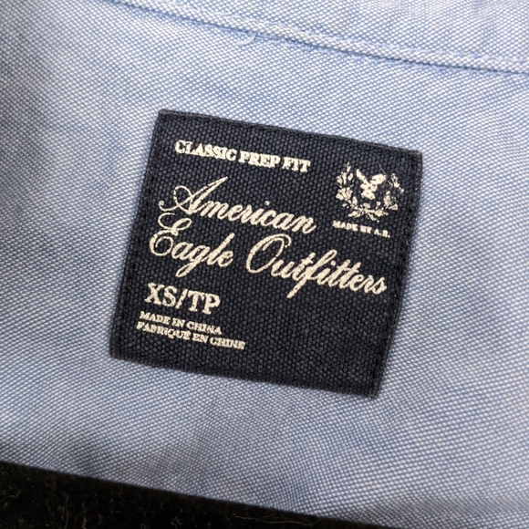 American Eagle Chambray shirt - Picture 3 of 3